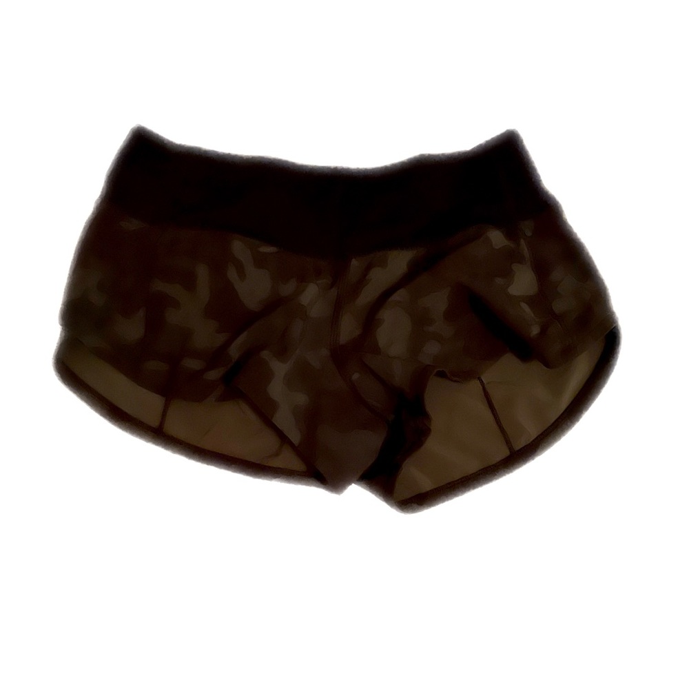 Lulu lemon Speed up shorts 2.5 rise. Size 2